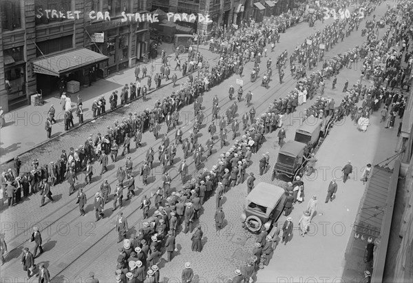 Street car strike parade, 1916. Creator: Bain News Service.