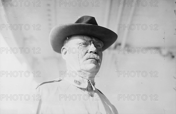 Gen. Tasker H. Bliss, 1911. Creator: Bain News Service.
