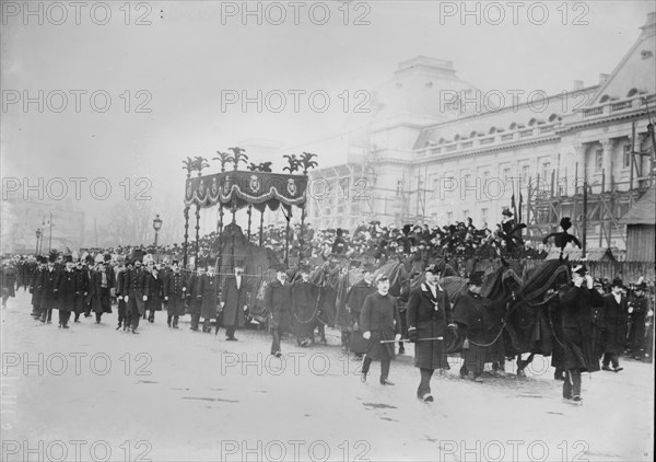 Funeral cortege for King Leopold, Belgium, 1910. Creator: Bain News Service.