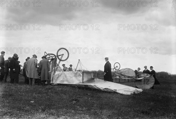 Moissant aero. Wrecked, 1910. Creator: Bain News Service.