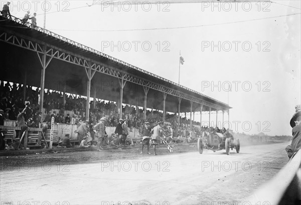 Harry Grant in alco car winning Cup Race, 1910, Kadel photo, 1910. Creator: Bain News Service.