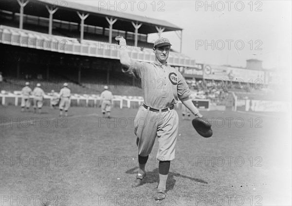 Jimmy Archer, Chicago, NL (baseball), 1910. Creator: Bain News Service.