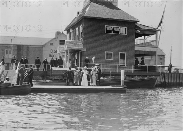 N.Y. Yacht Club Landing - Newport J.J. Astor & party, between c1910 and c1915. Creator: Bain News Service.