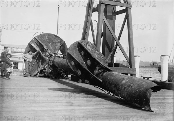 Mast of Maine, between c1910 and c1915. Creator: Bain News Service.