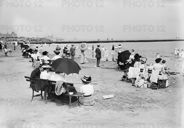 Coney Island, the Beach, between c1910 and c1915. Creator: Bain News Service.