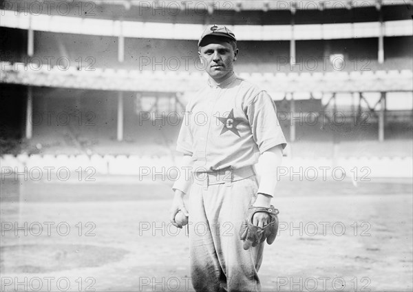Pfeifer Fullenweider, 1912 NY Giants pitching prospect, Columbia S.C., South Atlantic..., 1912. Creator: Bain News Service.