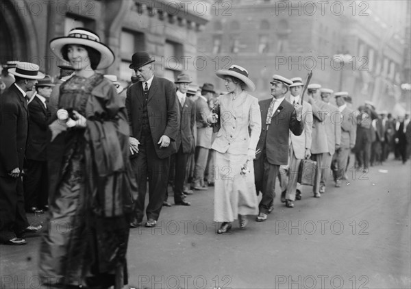 Pennsylvania delegation at the 1912 Republican National Convention held at the..., June 18-22, 1912. Creator: Bain News Service.