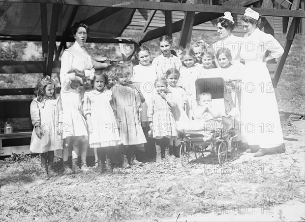 Patients & nurses "Sea Breeze Jr.", between c1910 and c1915. Creator: Bain News Service.