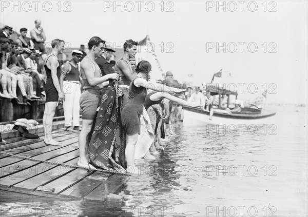 Coney Isl Races-start of 100 yd. (women's), between c1910 and c1915. Creator: Bain News Service.