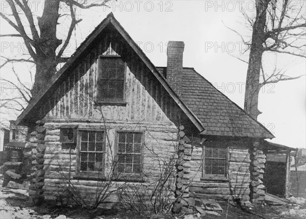 Former home of Joaquin Miller (poet), Wash., D.C., between c1910 and c1915. Creator: Bain News Service.