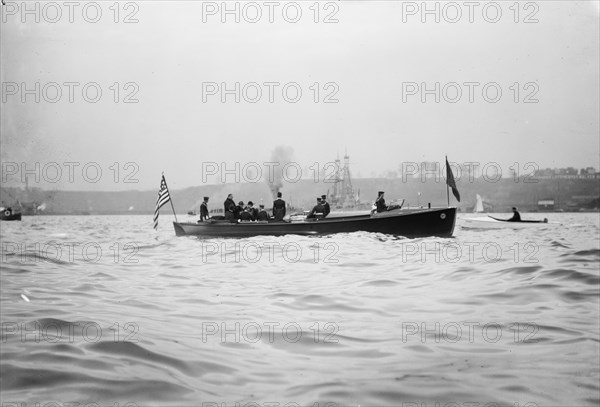 Pres't Taft at Naval Review, 1912. Creator: Bain News Service.