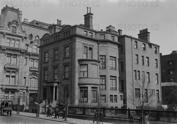 Home of J.P. Morgan Jr., between c1910 and c1915. Creator: Bain News Service.