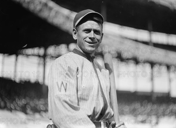 Danny Moeller, Washington AL (baseball), 1913. Creator: Bain News Service.