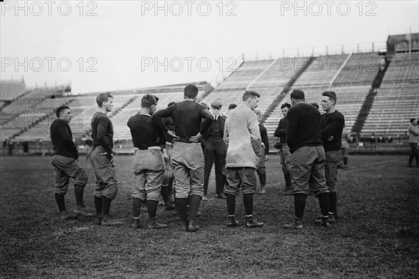 Instructing Yale football team, between c1910 and c1915. Creator: Bain News Service.