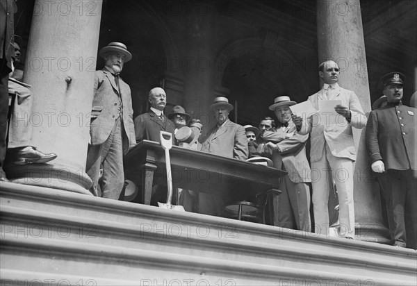 At Gaynor notification 9/3/13, 1913. Creator: Bain News Service.