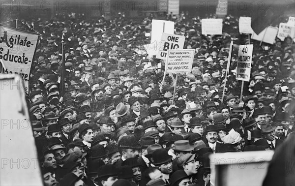 Socialists in Union Square, N.Y.C. [large crowd] Photo, 1 May 1912 - Bain Coll., 1912. Creator: Bain News Service.