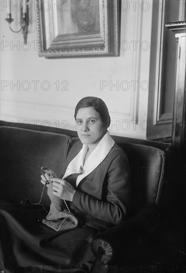 Elizabeth Gutman, between c1915 and c1920. Creator: Bain News Service.