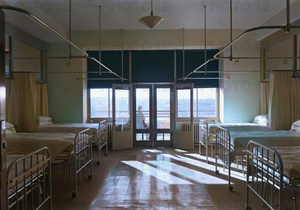 Triboro Hospital for Tuberculosis, Parsons Blvd., Jamaica, New York, 1940. (Colorised black and white print).