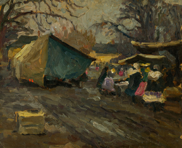 Market in front of the church, 1920-1928.