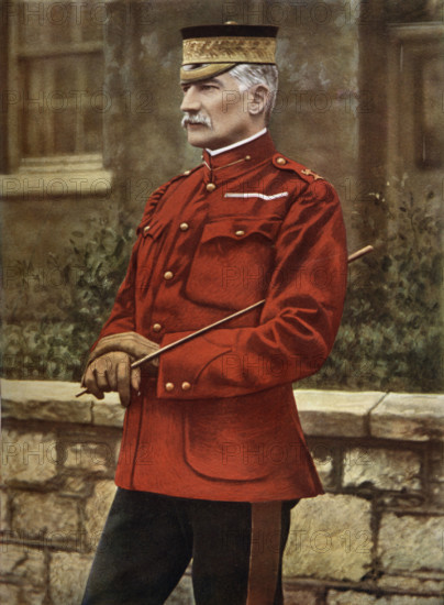 Portrait of Lieut-General Sir Frederick WEF Forestier-Walker, KCB, CMG, 1900. Creator: Russell & Sons.