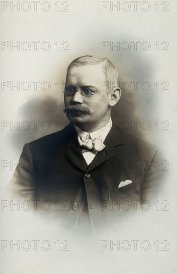 Peter MacEwan. Creator: Lafayette.