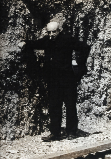 Abbé Breuil, smoking a cigarette. Creator: Unknown.