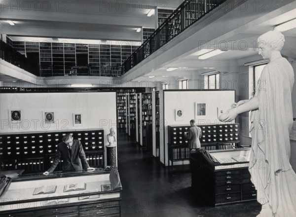 The Wellcome Building, Euston Road, London: the Hall of Statuary as adapted for the Library, c1960. Creator: Unknown.
