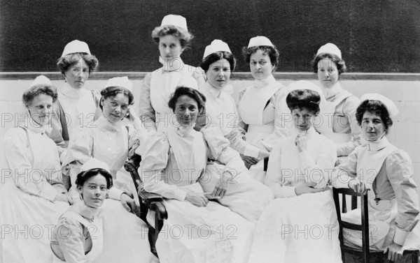 General Lying In Hospital, York Road, Lambeth: labour ward staff and students, 1908. Creator: Unknown.