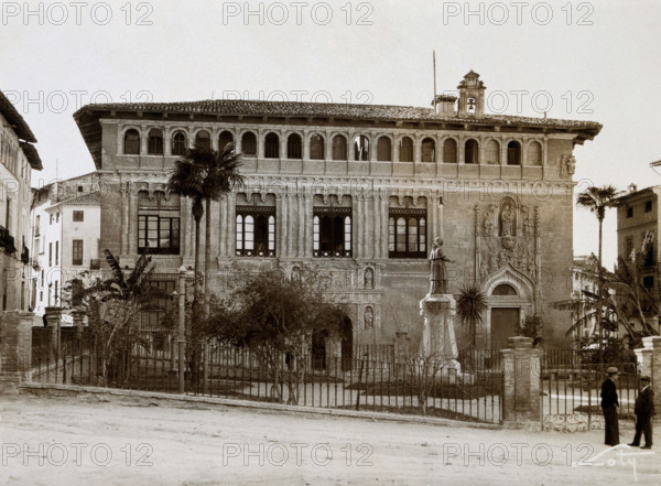 Hospital Civil, Jativa: exterior, c1900. Creator: Unknown.