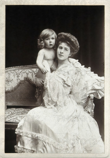 Gwendoline Syrie Maud Wellcome (née Barnardo), Syrie Maugham and Henry Mounteney Wellcome, c1904. Creator: Lambert Weston & Son.