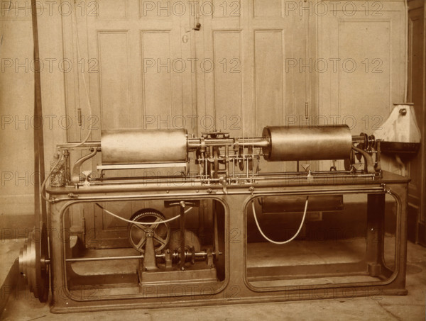 An early cardiograph used by JBA Chauveau, c1890s. Creator: Unknown.