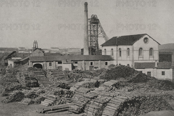 The "Santa Isabel" mine, Bélmez, province of Cordoba, Andalusia, Spain, 1898. Creator: Unknown.