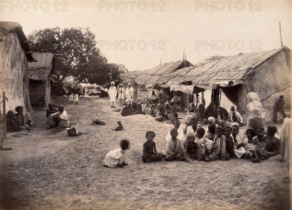 People living in the town of Dhobi Ghat, during bubonic plague outbreak, Karachi, India, 1897. Creator: Unknown.