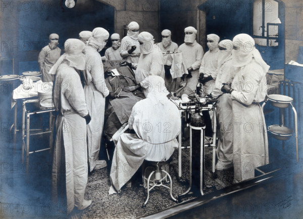Surgical operation at Middlesex Hospital, c1920s. Creator: Humphrey Joel.