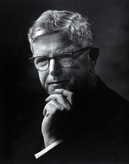 Sir Frank Macfarlane Burnet. Creator: Faingold, Denver.