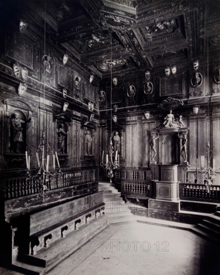 Archiginnasio, Bologna: the anatomy theatre, 19th century. Creator: Fotografia dell'Emilia.