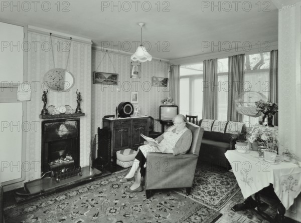 22 Minstead Gardens, Alton Estate, Wandsworth, London: living room, 1960. Creator: Unknown.