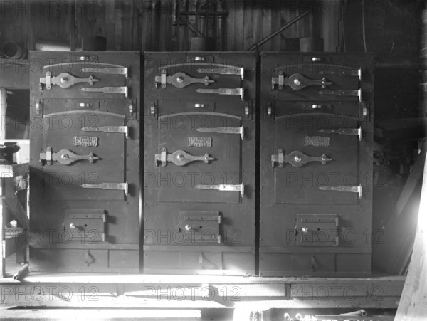 City Electric Light Company furnances, 1906. Creator: Robert Augustus Henry L'Estrange.