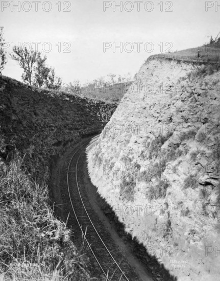 Toowoomba Range near Highfields 1, c1894. Creator: Poul C Poulsen.
