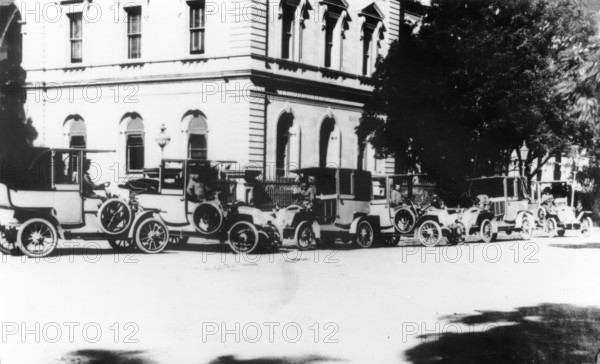Brisbane's First Taxis, 1908. Creator: Unknown.