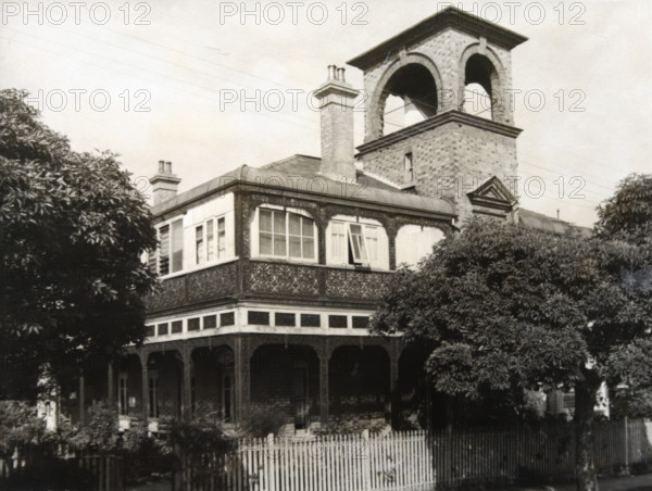 Killarney House, Dalton Road, Mosman. Creator: Unknown.
