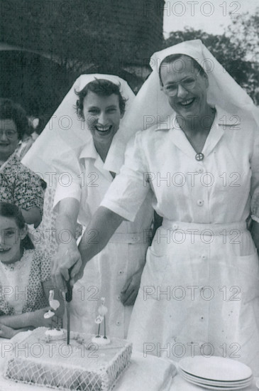 Matrons Joan Gardner and Hilda Vischer at St Monan's Hospital, 146 Holt Avenue, Cremorne, c1950. Creator: Unknown.