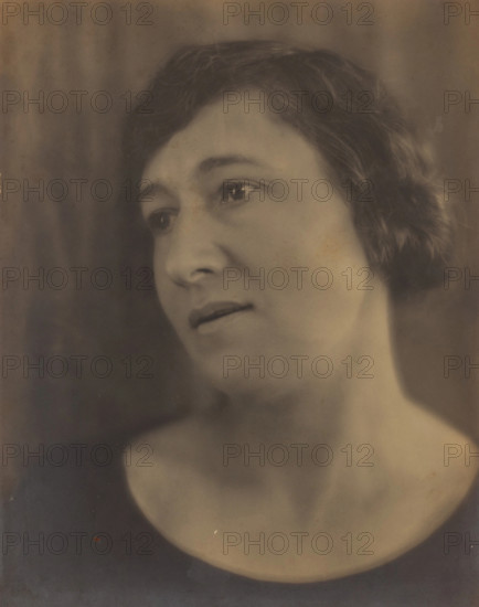 Portrait of Leah Brenner's Mother, 1924. Creator: Tina Modotti.