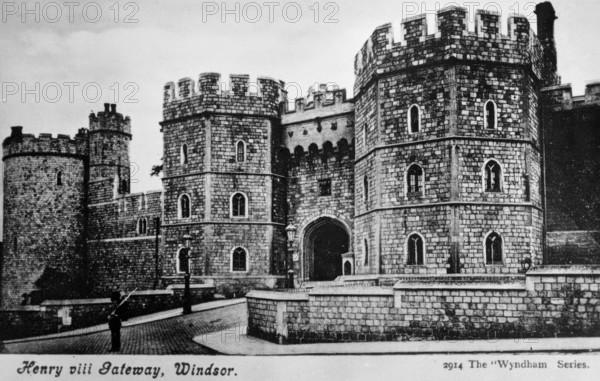 Henry VIII gateway, Windsor. Creator: Unknown.