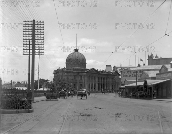 Queen street (Brisbane), Customs House in background Brisbane, 1905. Creator: Robert Augustus Henry L'Estrange.