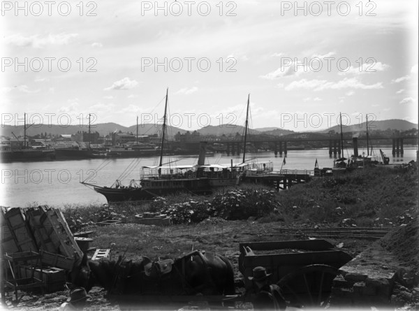 Brisbane River - Victoria Bridge looking North West, steam yacht S.S. Lucinda in the foreground,1906 Creator: Robert Augustus Henry L'Estrange.