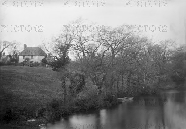 Irish farm house with thatched roof, c1890s. Creator: Robert Augustus Henry L'Estrange.