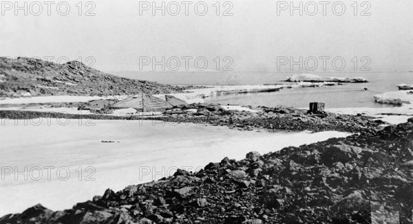 Terra Nova, Antartic Expedition, 1910s. Creator: Unknown.