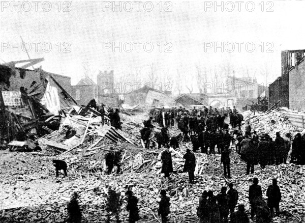 The Cyclone at Louisville, Kentucky, United States: ruins of the Falls City Hall, 1890. Creator: Unknown.