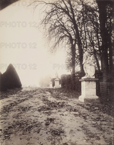 Versailles - Allée des Trois Fontaines, c1906. Creator: Eugene Atget.